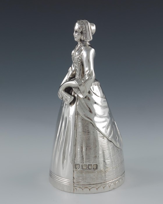 An Edwardian novelty silver bell, R Hodd and Son, London 1905 - Image 4 of 6