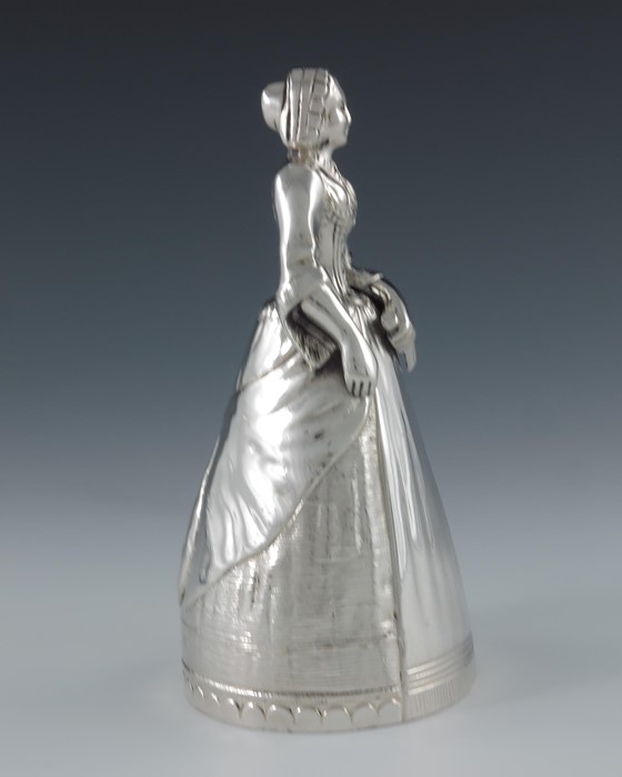An Edwardian novelty silver bell, R Hodd and Son, London 1905 - Image 3 of 6