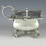 Hawksworth, Eyre and Co., Ltd., London 1905, an Edwardian silver mustard pot, squat rectangular balu