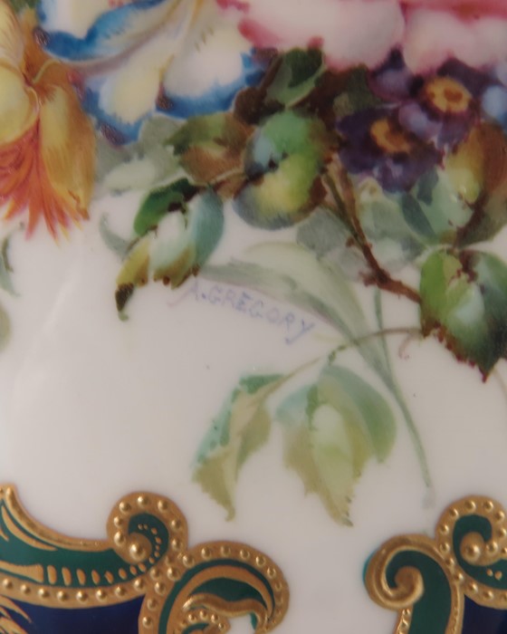 A large Royal Crown Derby pedestal vase - Image 12 of 22