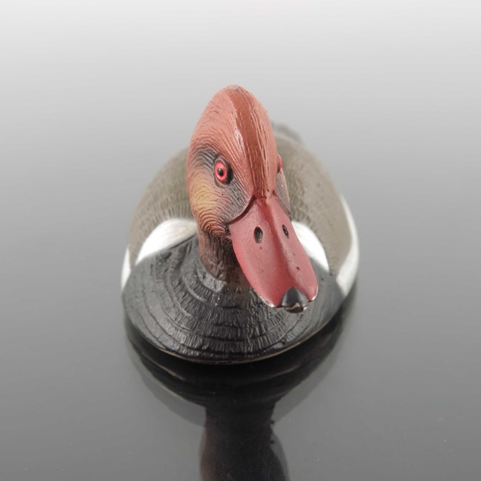 An Italian cold painted silver model of a red crested pochard duck - Image 2 of 6