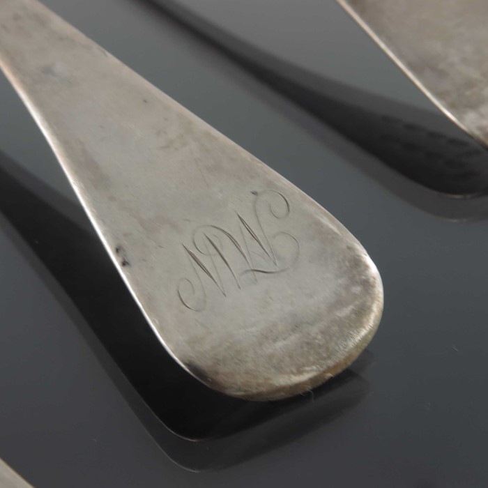 A matched set of six George III and later silver tablespoons - Image 3 of 4
