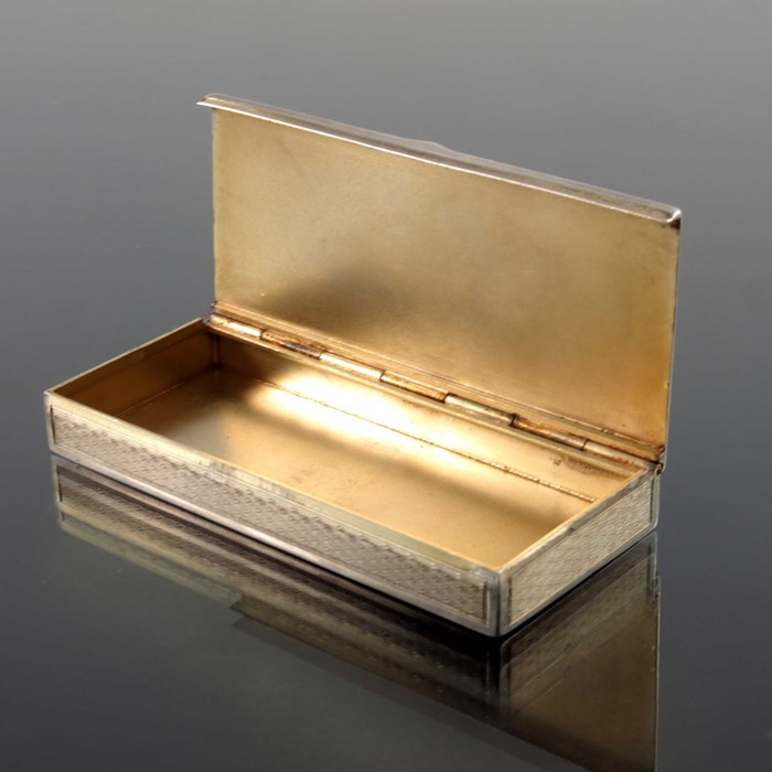 A French silver snuff box, - Image 3 of 3