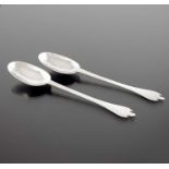A pair of William III silver Trefid spoons, William Scarlett, London 1700