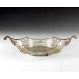 A Victorian silver dish, Sibray Hall and Co., London 1899
