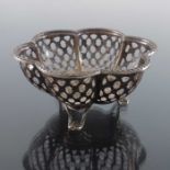 A George VI silver reticulated bowl, Henry Clifford Davis, Birmingham 1947