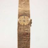 Accurist, a lady's 1960s 9ct gold bracelet watch