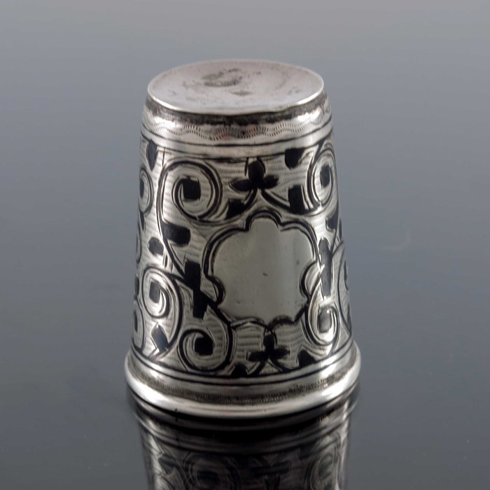 An Imperial Russian silver and niello enamelled tot - Image 3 of 3