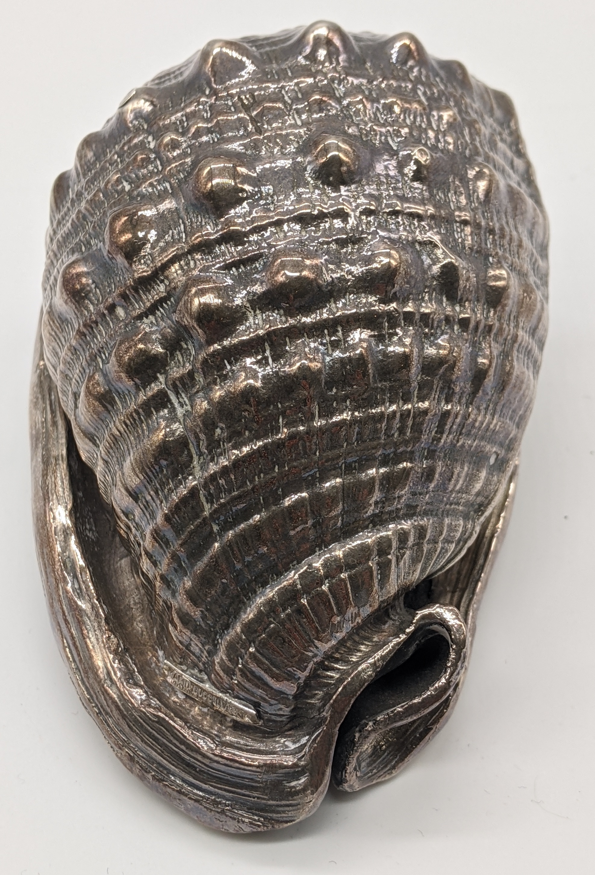A silver coated conch shell by Mario Buccellati, H.5.5cm L.11cm W.7cm - Image 2 of 5