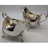 A pair of 18th century Irish silver sauceboats, hallmarked Dublin, 548g, H.10cm L.18.5cm W.11cm