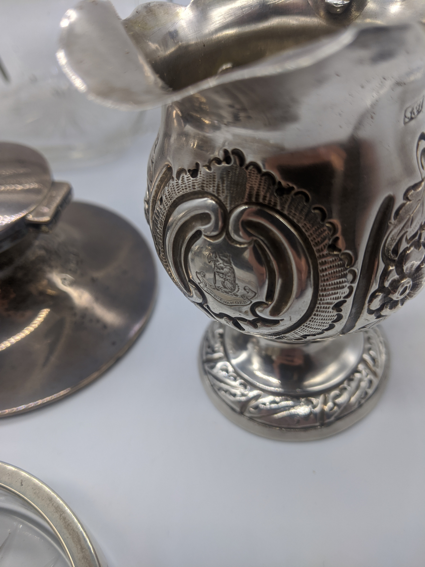 A collection of silver to include a glass biscuit jar, a pair of bonbon dishes, an ink well, two - Image 5 of 5