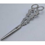 A pair of French silver grape scissors, 88g, L.17cm