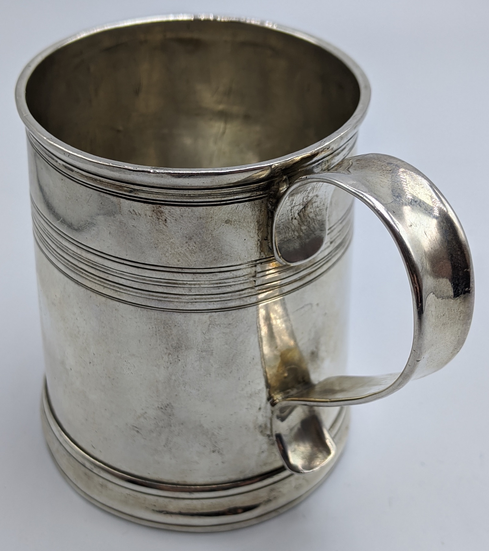 A George I silver tankard, crest to front, Britannia hallmarked, 1716-17, maker William Fleming, - Image 7 of 7