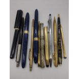 A pair of Sheaffer USA fountain pens, 18ct nibs, impressed 18K 750, blue marbleized effect cap and