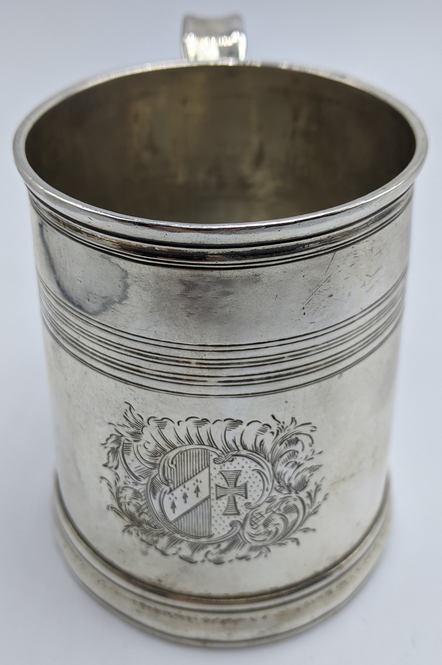 A George I silver tankard, crest to front, Britannia hallmarked, 1716-17, maker William Fleming, - Image 5 of 7