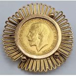 A 1912 George V gold sovereign within an 18ct yellow gold mount, marked 750 to clasp, total item