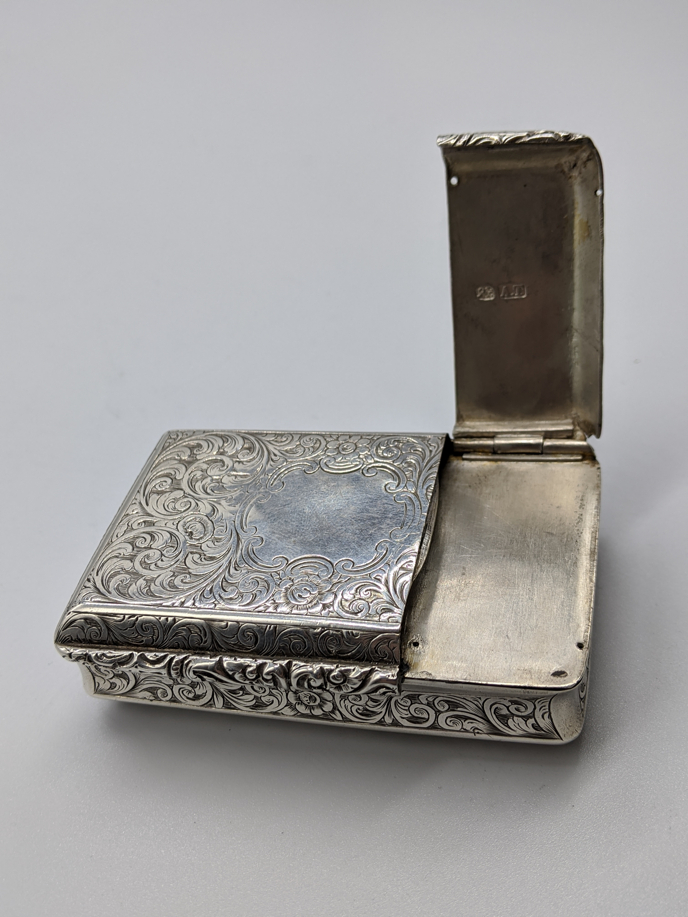 A Victorian silver snuff box/card case combined, etched scrolling decoration, vacant cartouche, - Image 2 of 5