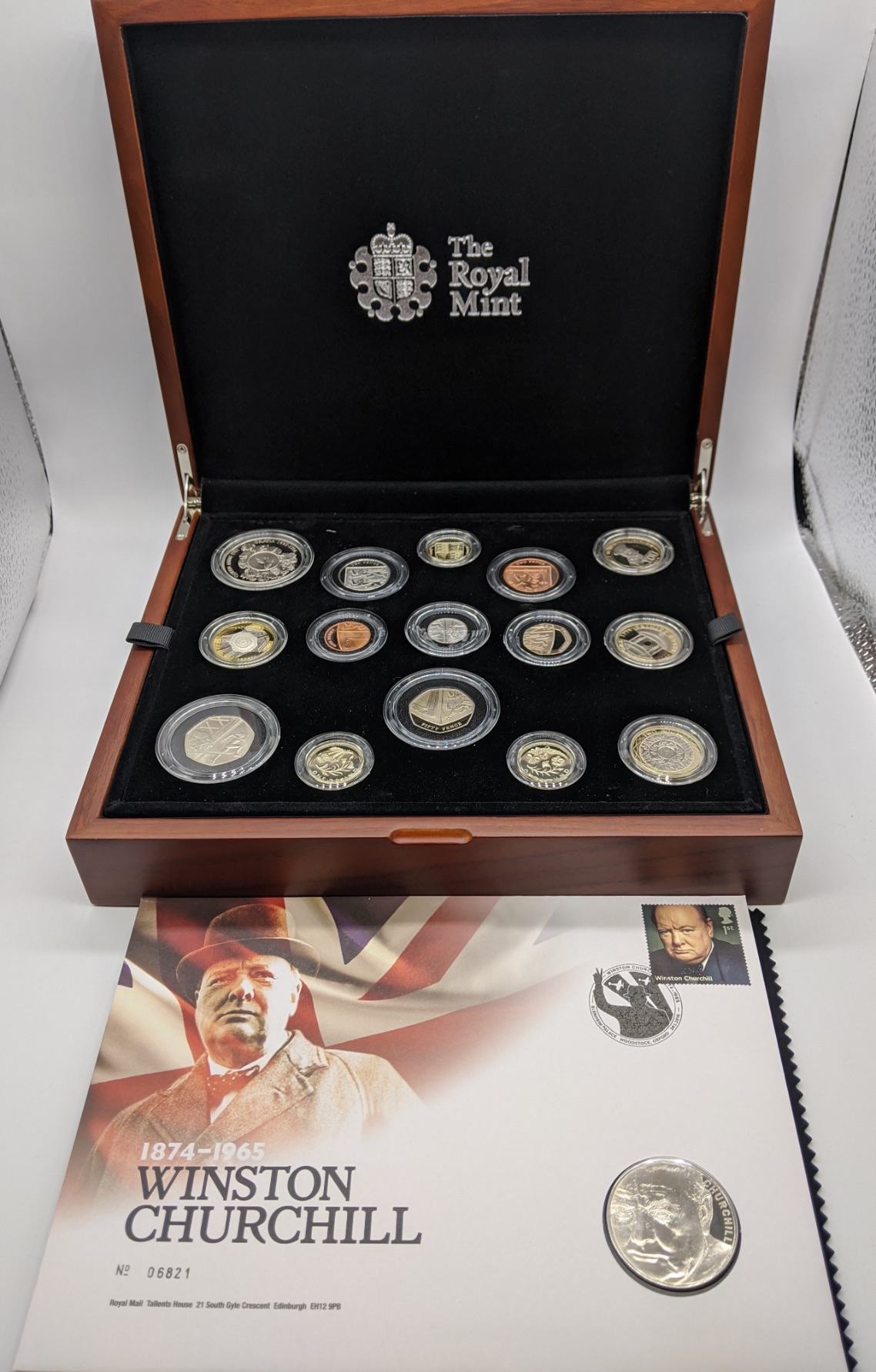 The 2014 United Kingdom Premium Proof Coins Set, with box and papers, together with a Winston