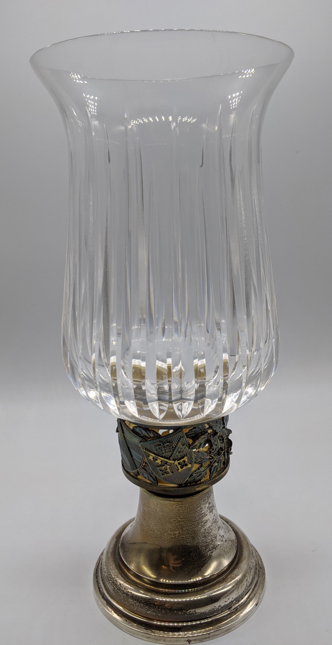 Hector Miller for Aurum, silver commemorative lamp made by order of the dean and chapter of York - Image 4 of 4