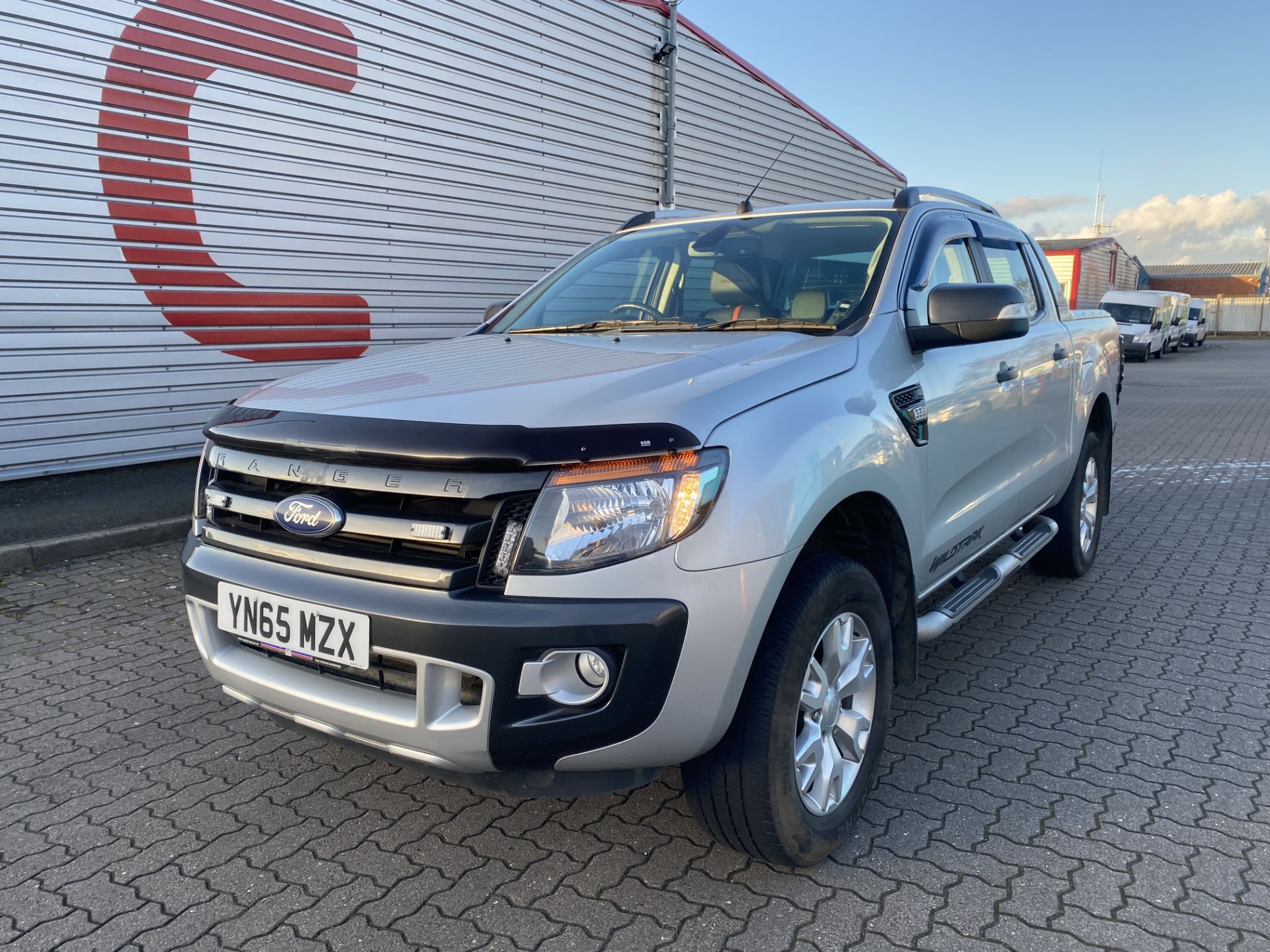 Ford Ranger Wildtrak 4 x 4 3.2 TDCI 6 Speed Automatic Double Cab Pick Up Truck, Silver - Image 3 of 30