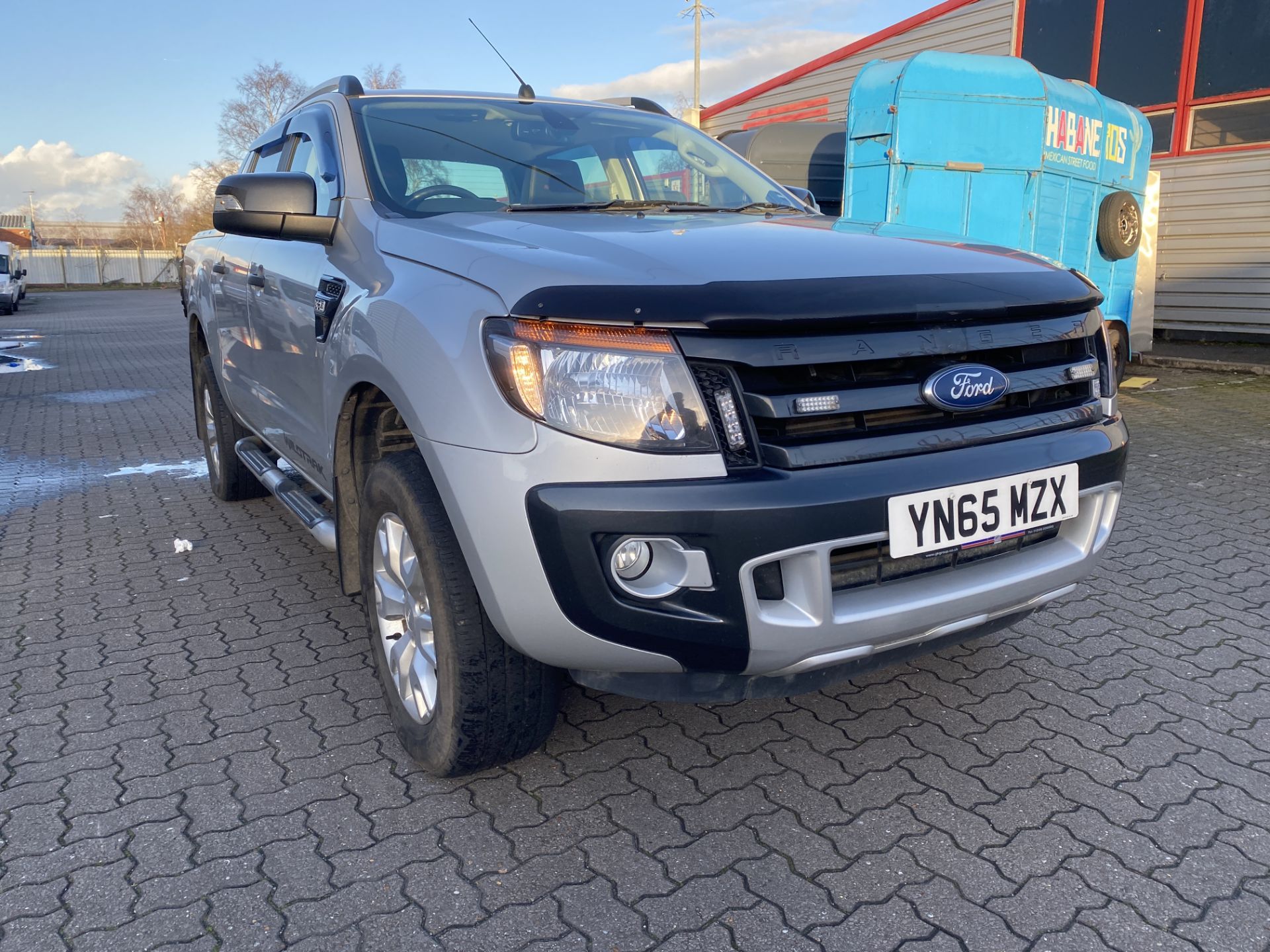 Ford Ranger Wildtrak 4 x 4 3.2 TDCI 6 Speed Automatic Double Cab Pick Up Truck, Silver