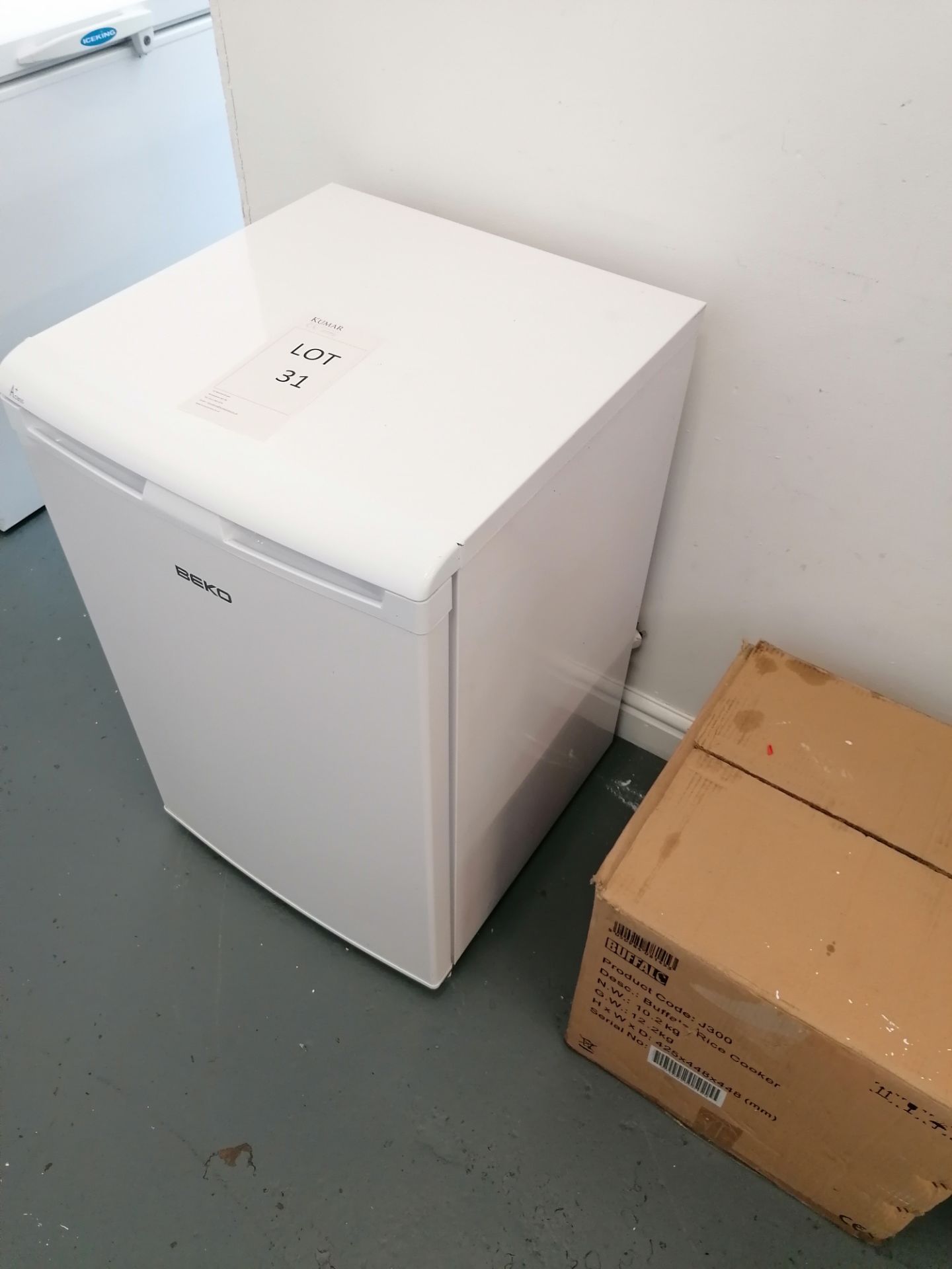Beko LX5053W upright fridge unit - Image 3 of 5