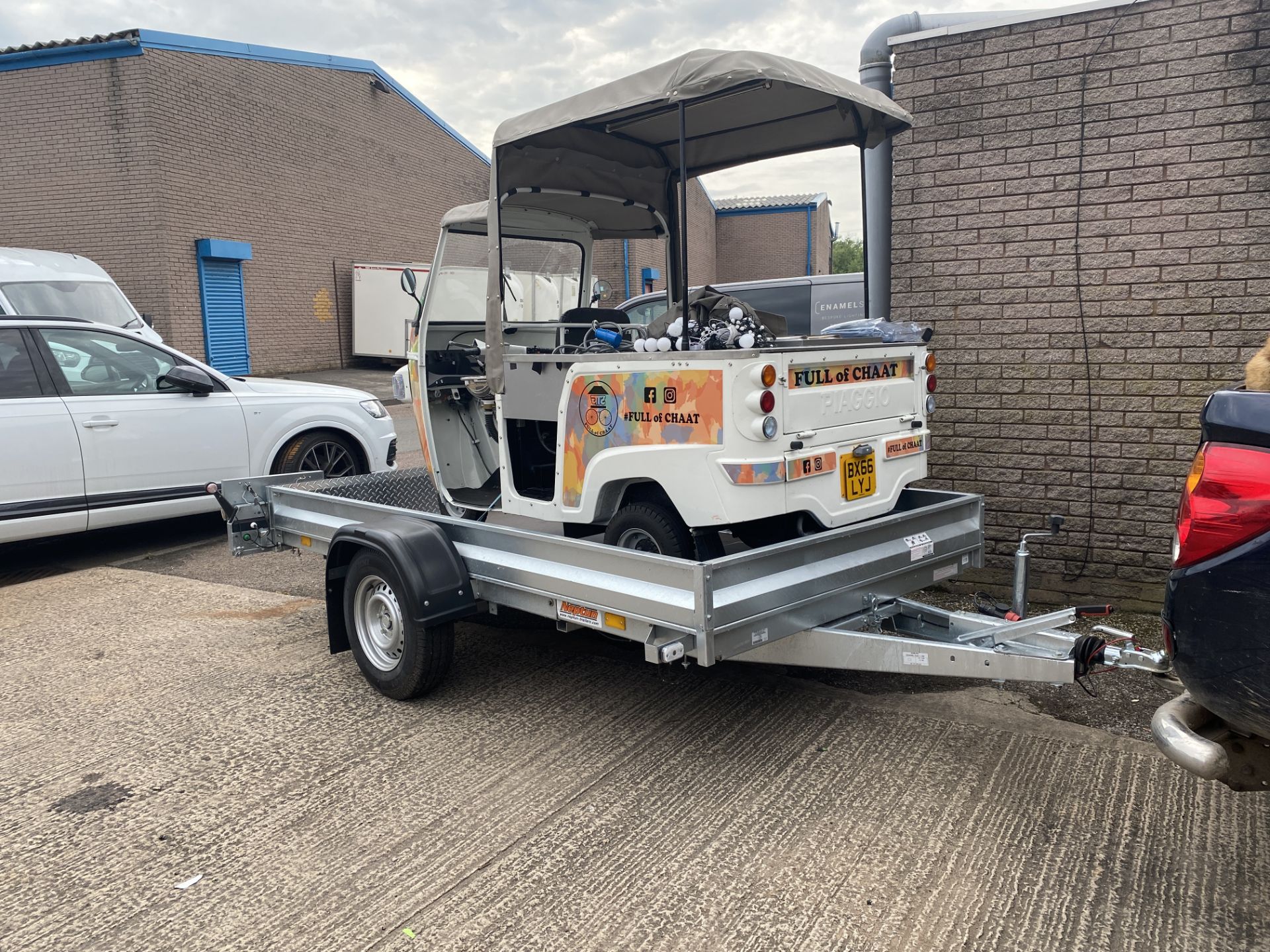 Piaggio Tuk Tuk Type Street Food Van, Fitted with Canop - Image 17 of 28