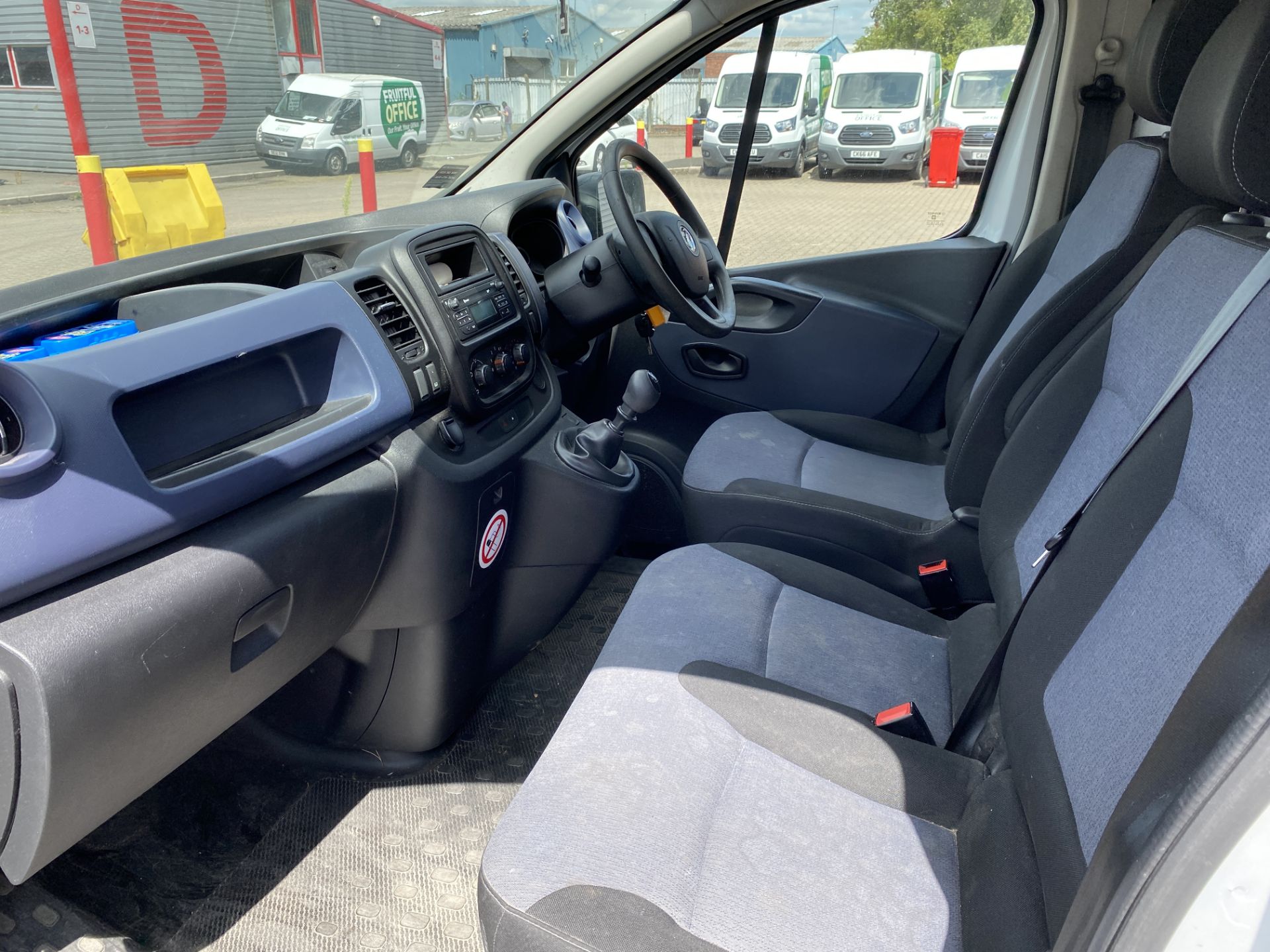 Vauxhall Vivaro 2900 CDTi Diesel LWB Panel Van, Registration No. DE64 XYX - Image 21 of 43