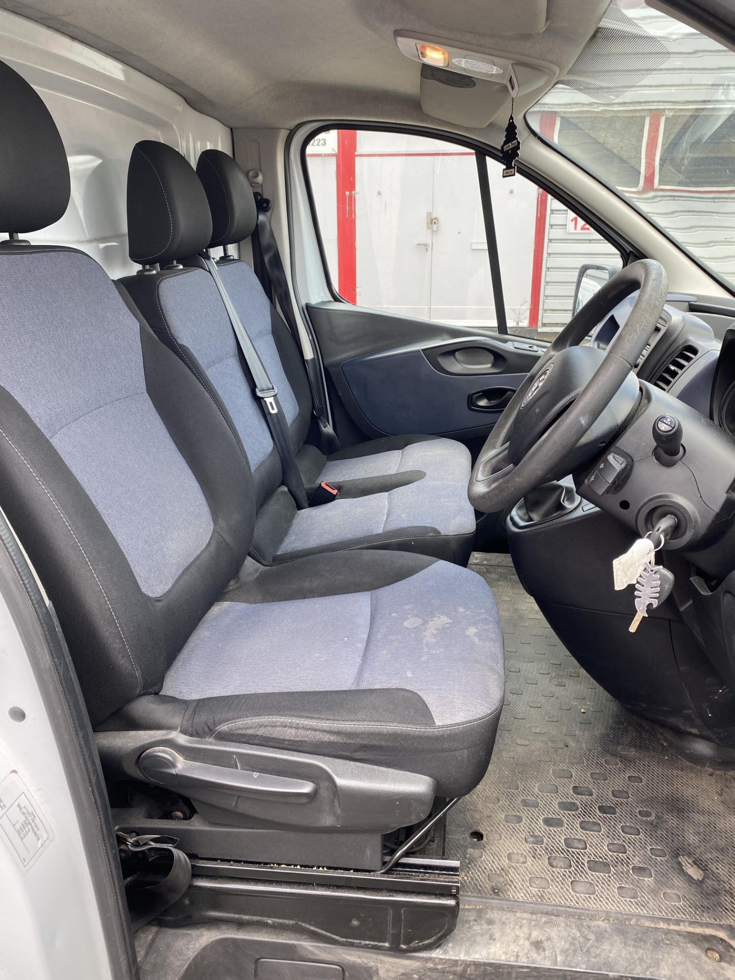 Vauxhall Vivaro 2900 CDTi Diesel LWB Panel Van, Registration No. DE64 XYX - Image 34 of 43