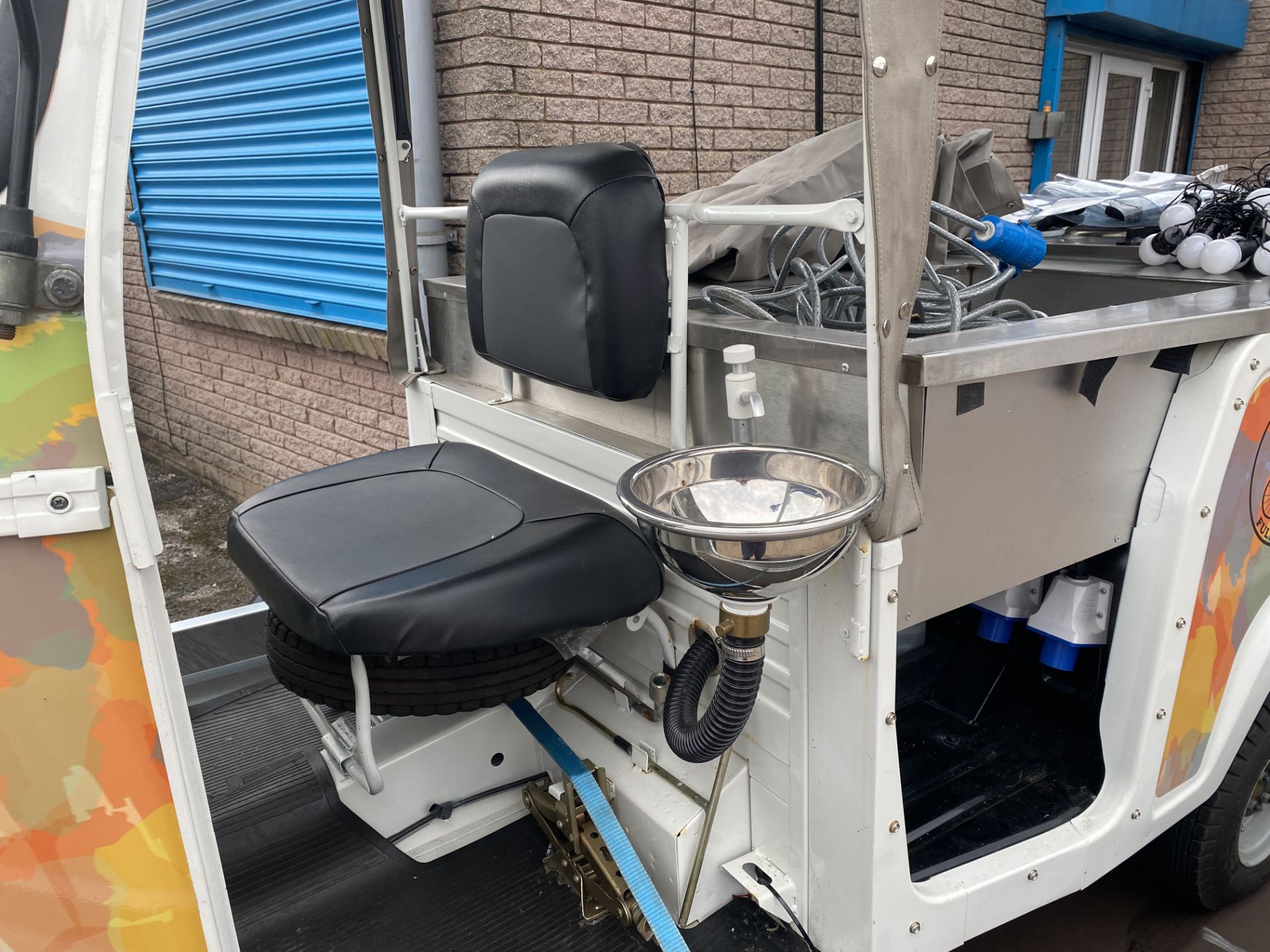 Piaggio Tuk Tuk Type Street Food Van, Fitted with Canop - Image 10 of 28