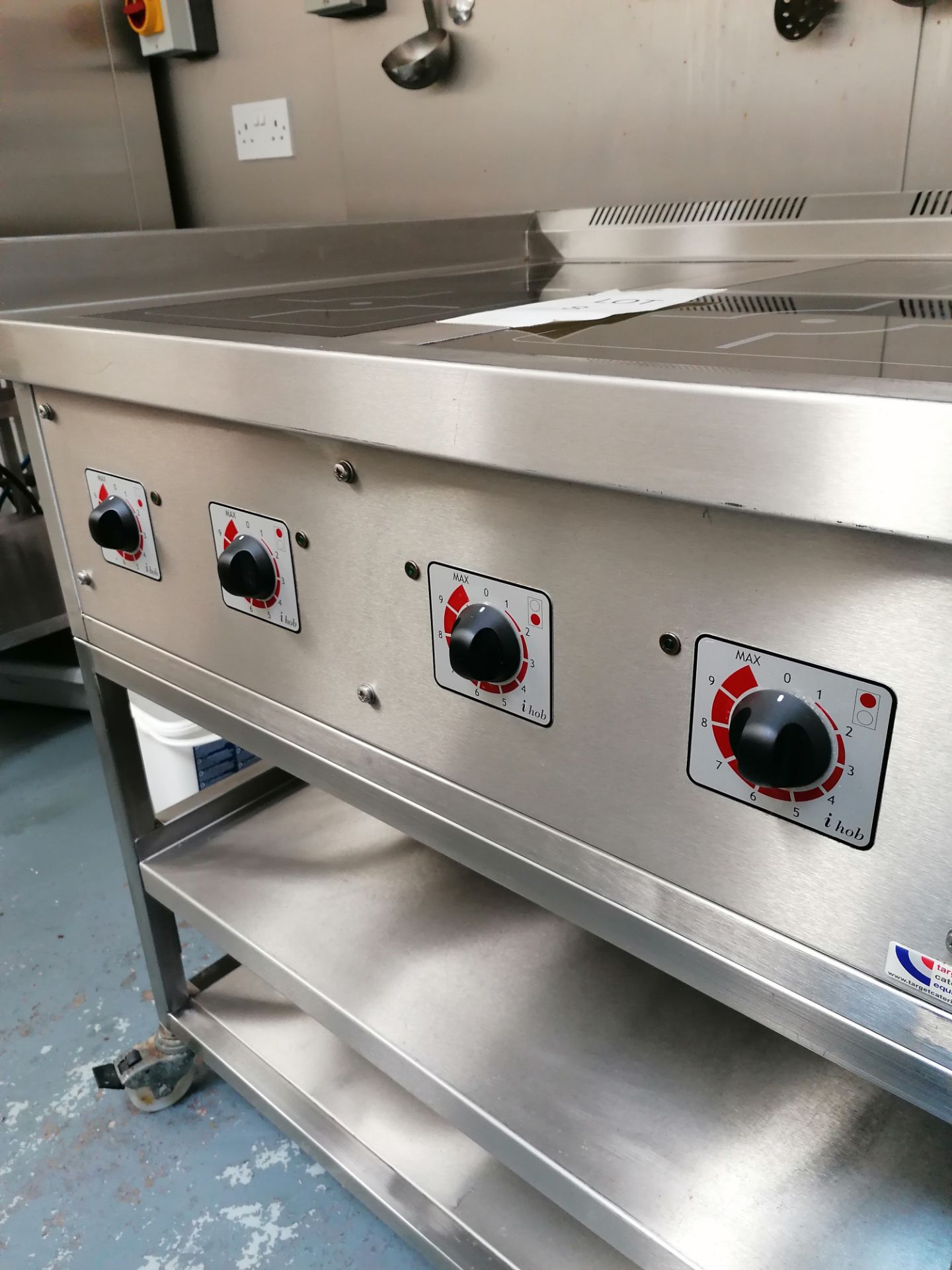 Target Catering, Twin Induction hob + twin deep fat fryer, Serial No. 12107-1112 - Image 3 of 5