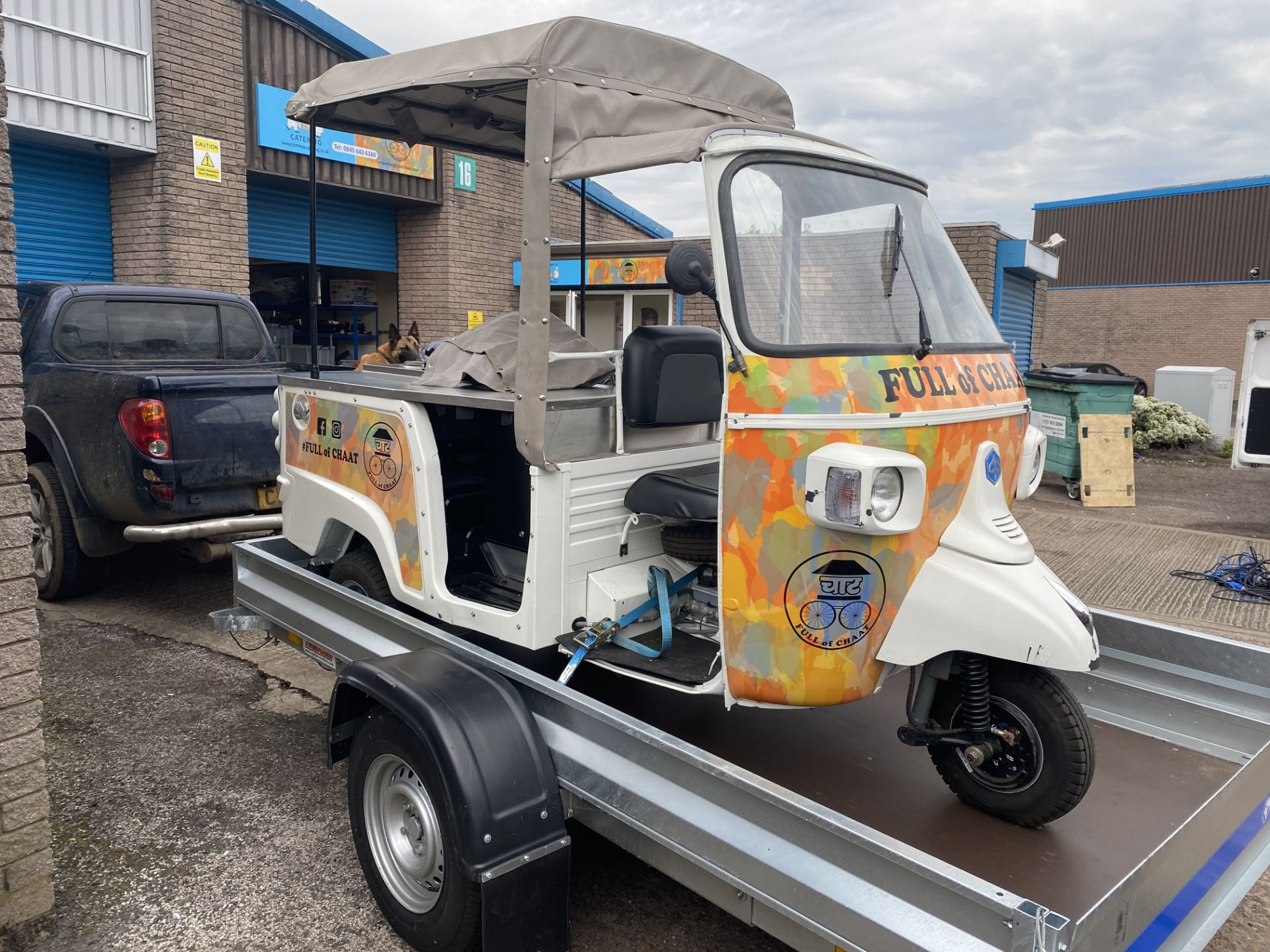 Piaggio Tuk Tuk Type Street Food Van, Fitted with Canop - Image 5 of 28