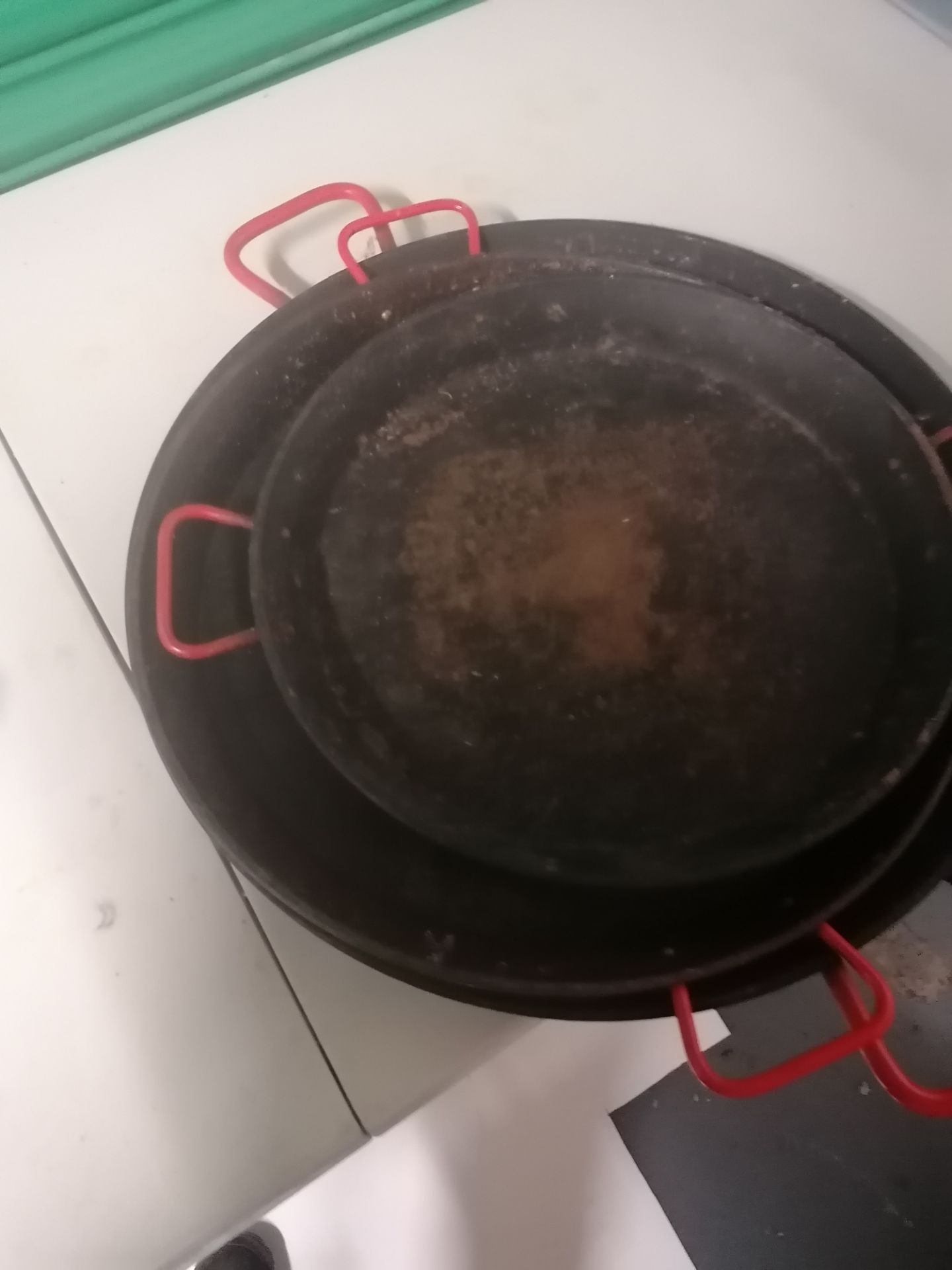 Gas burner and 3 x paella pans - Image 3 of 6