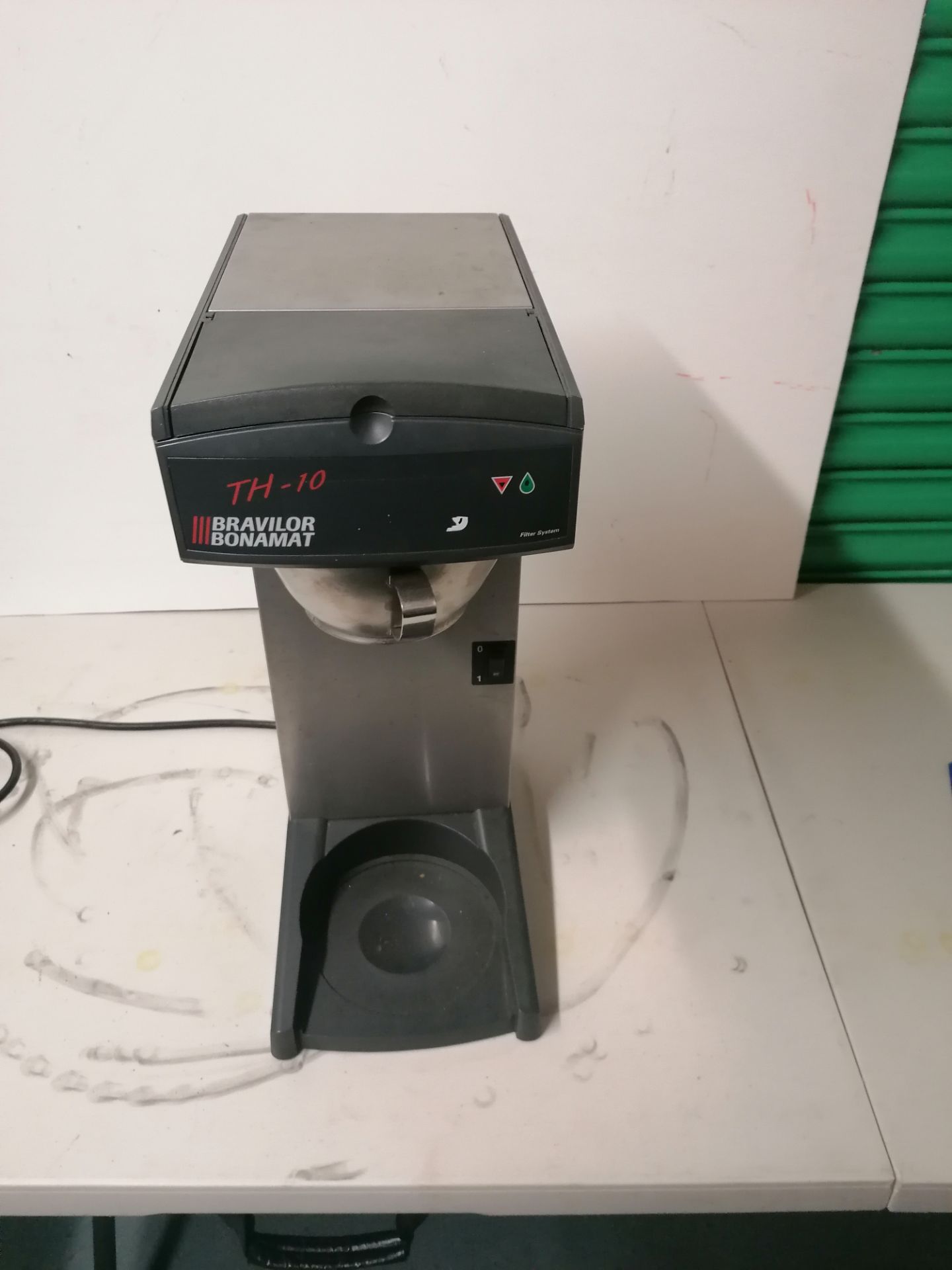 Bravilor Bonamat TH10-021 filter coffee maker