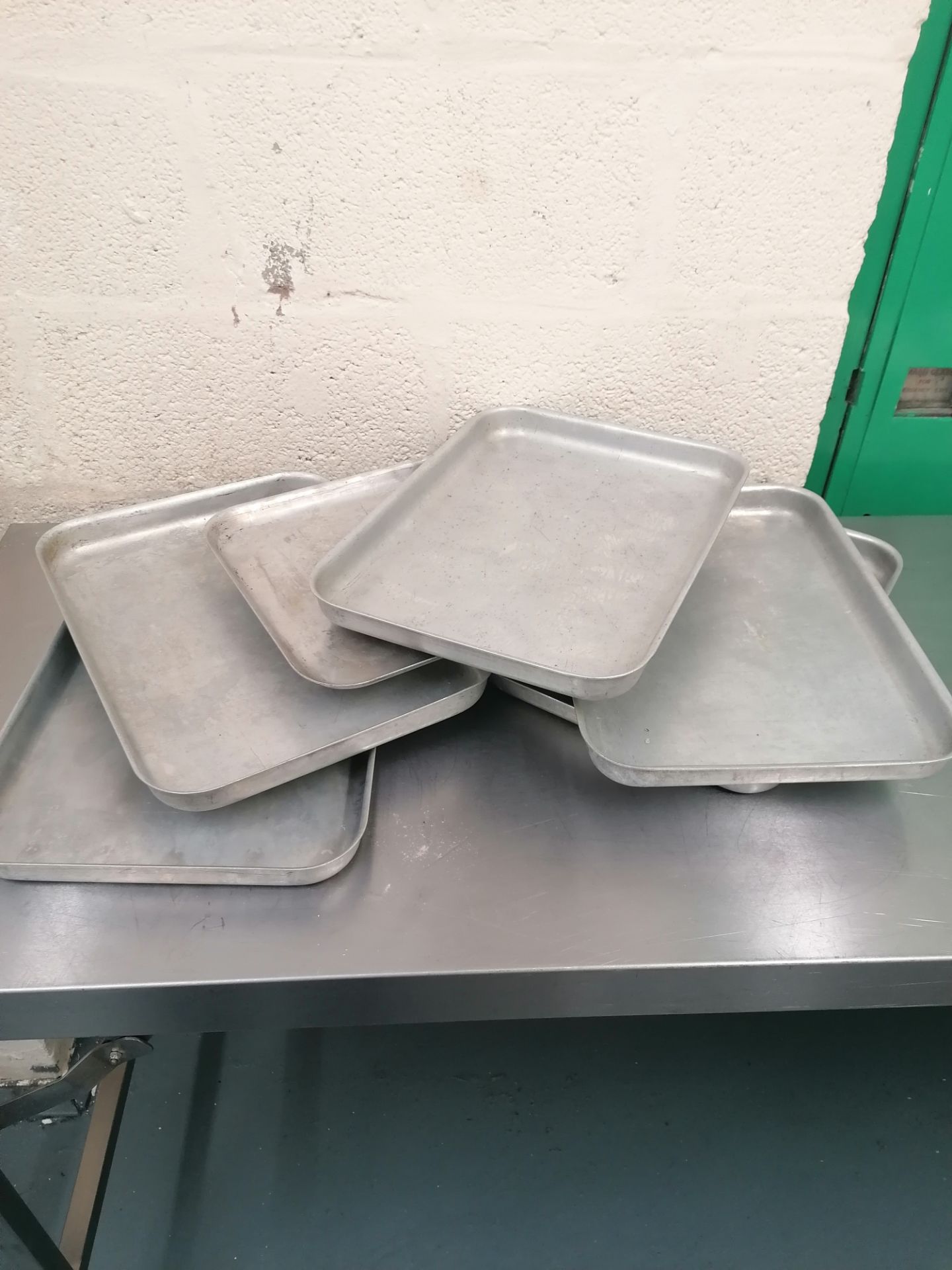 6 x Aluminium baking trays - Image 3 of 3