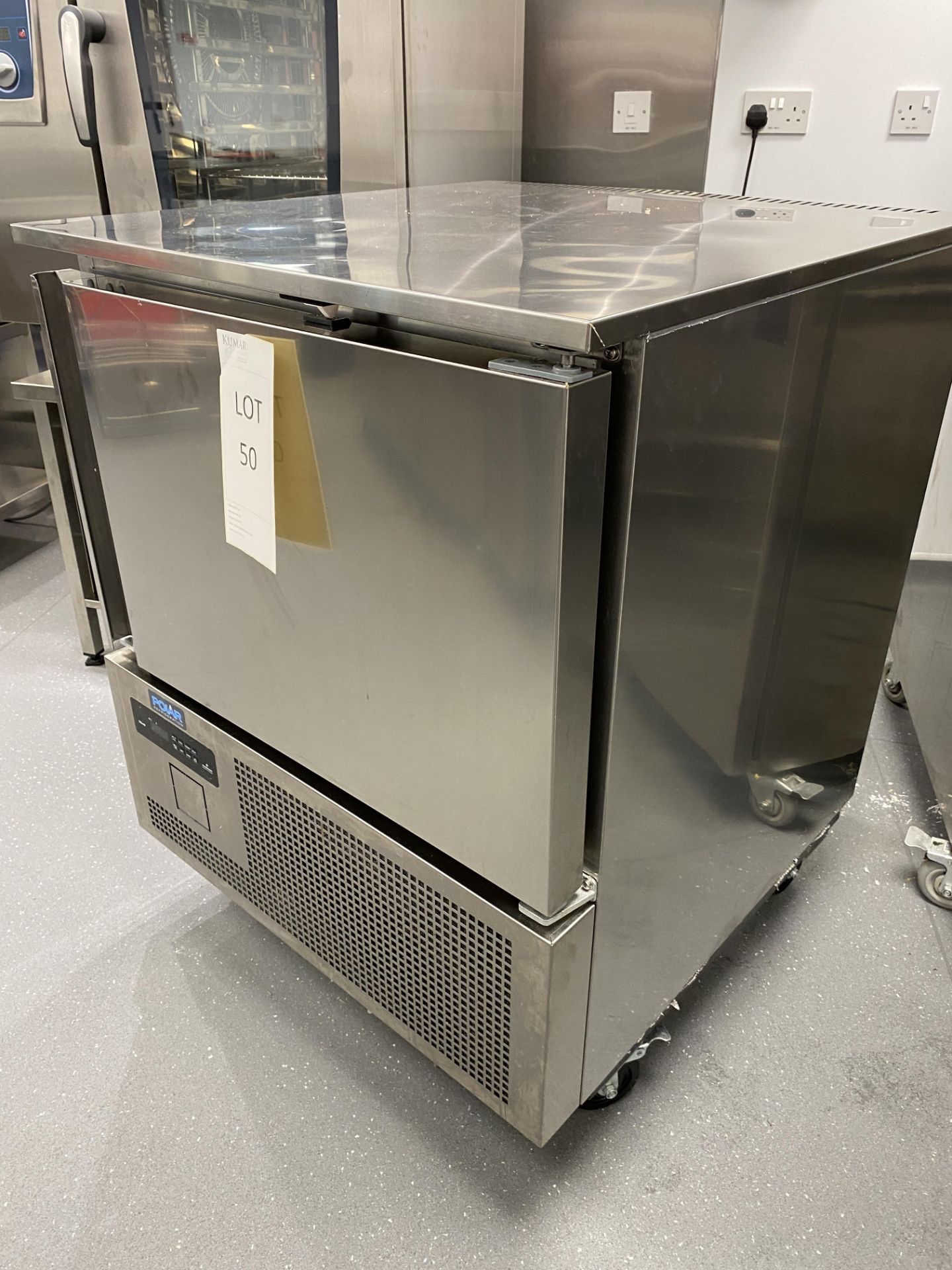 Polar DN 493 - 02 Stainless Steel Blast Chiller Shock Freezer, Capacity 18Kg 170 Litre, Chills - Image 2 of 6