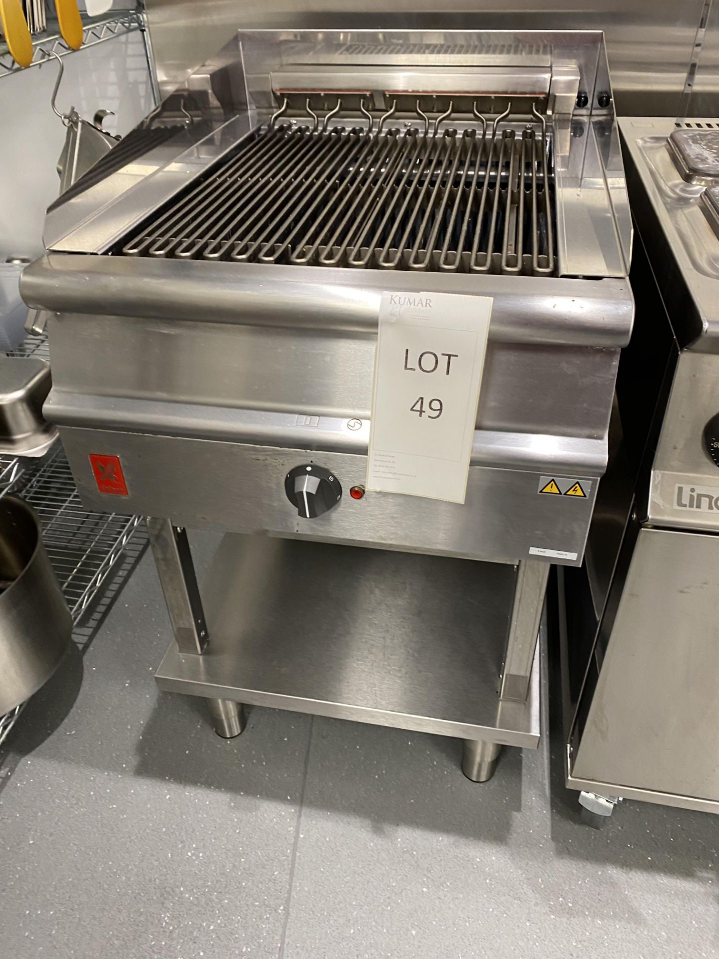 Falcon Dominator Plus, E3625 Electric Char Grill on Fixed Stand, Serial No.F605878 - Dimensions - Bild 2 aus 11