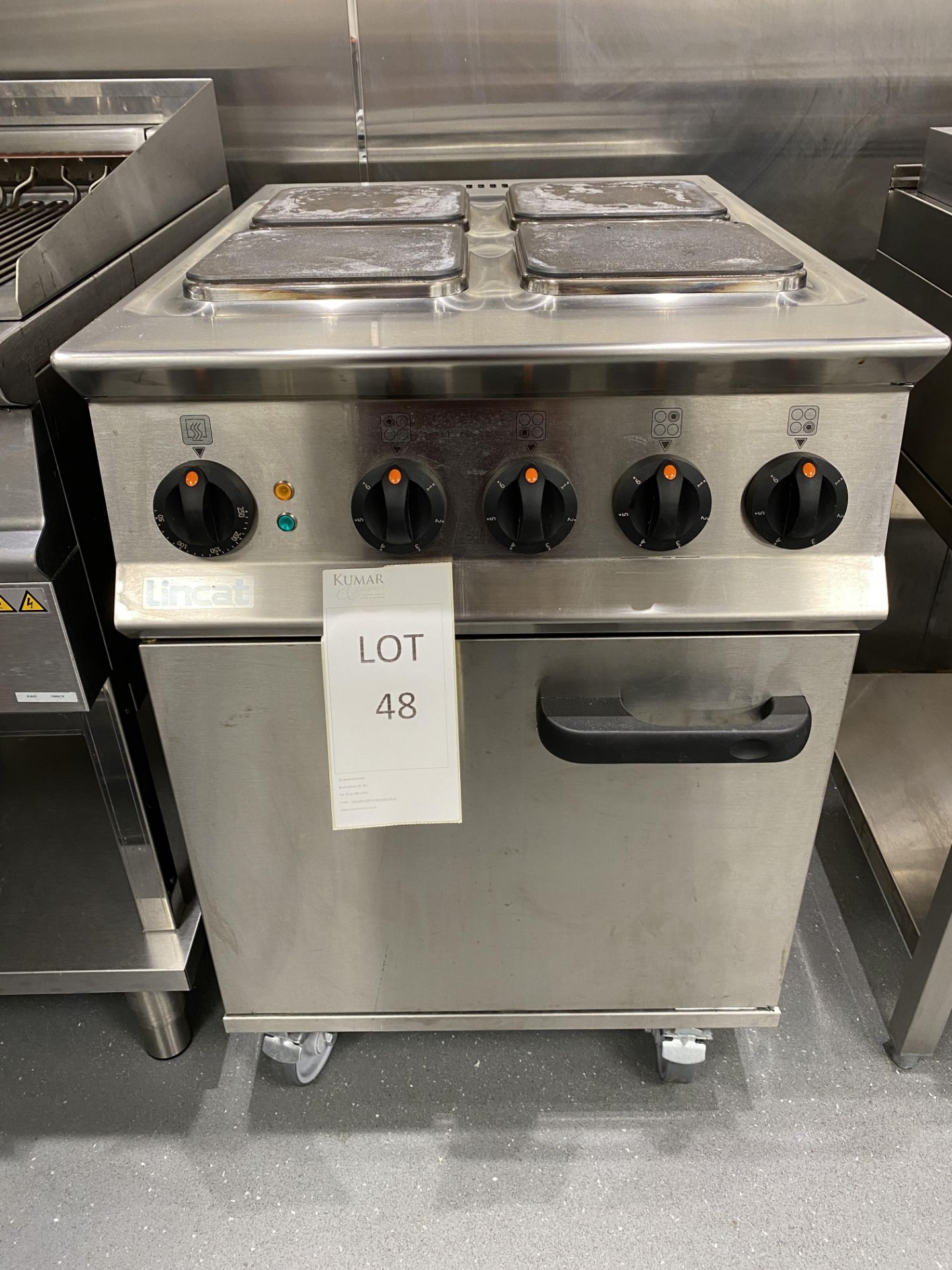 Lincat Opus OE8010, 800 4 Zone Electric Oven Range, Capacity 3 x 1/1GN, Dimensions, H- 925mm x W -