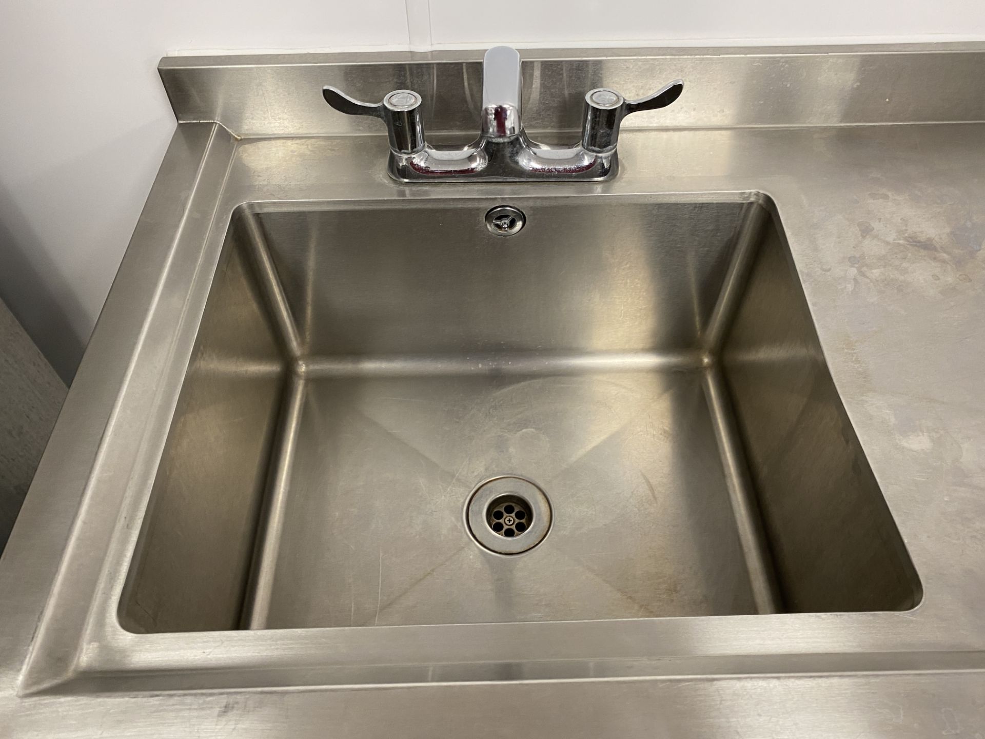 Vogue Stainless Steel Bowl Square Sink with Mixter Tap and Flowjet - Dimensions W - 1200mm x D - - Image 3 of 4