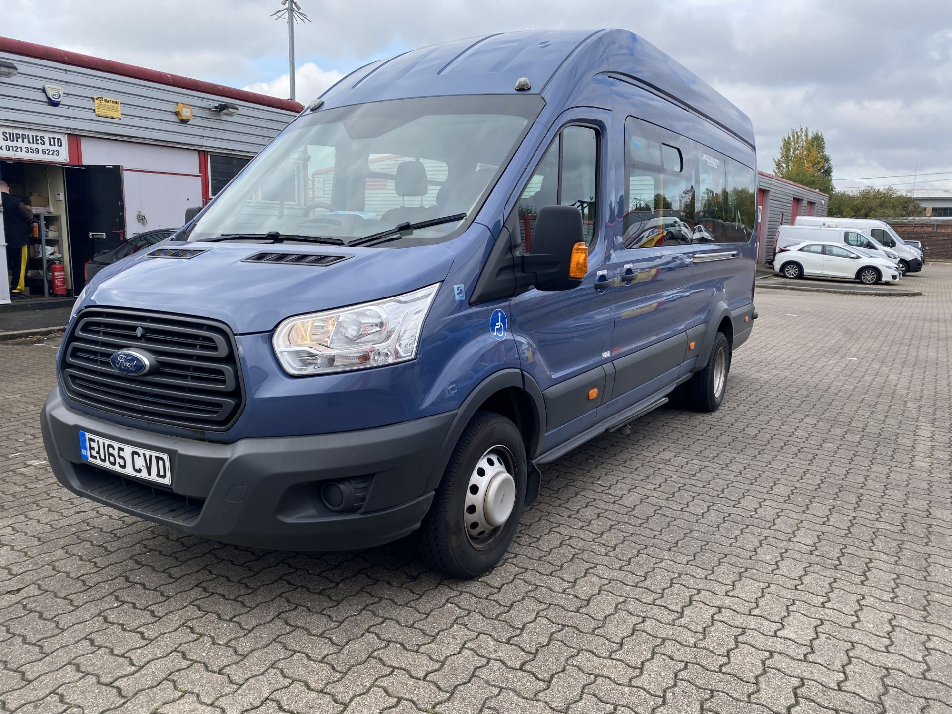 Ford Transit 350 HD - Disabled Passenger Vehicle - 65 Plate - Image 4 of 98