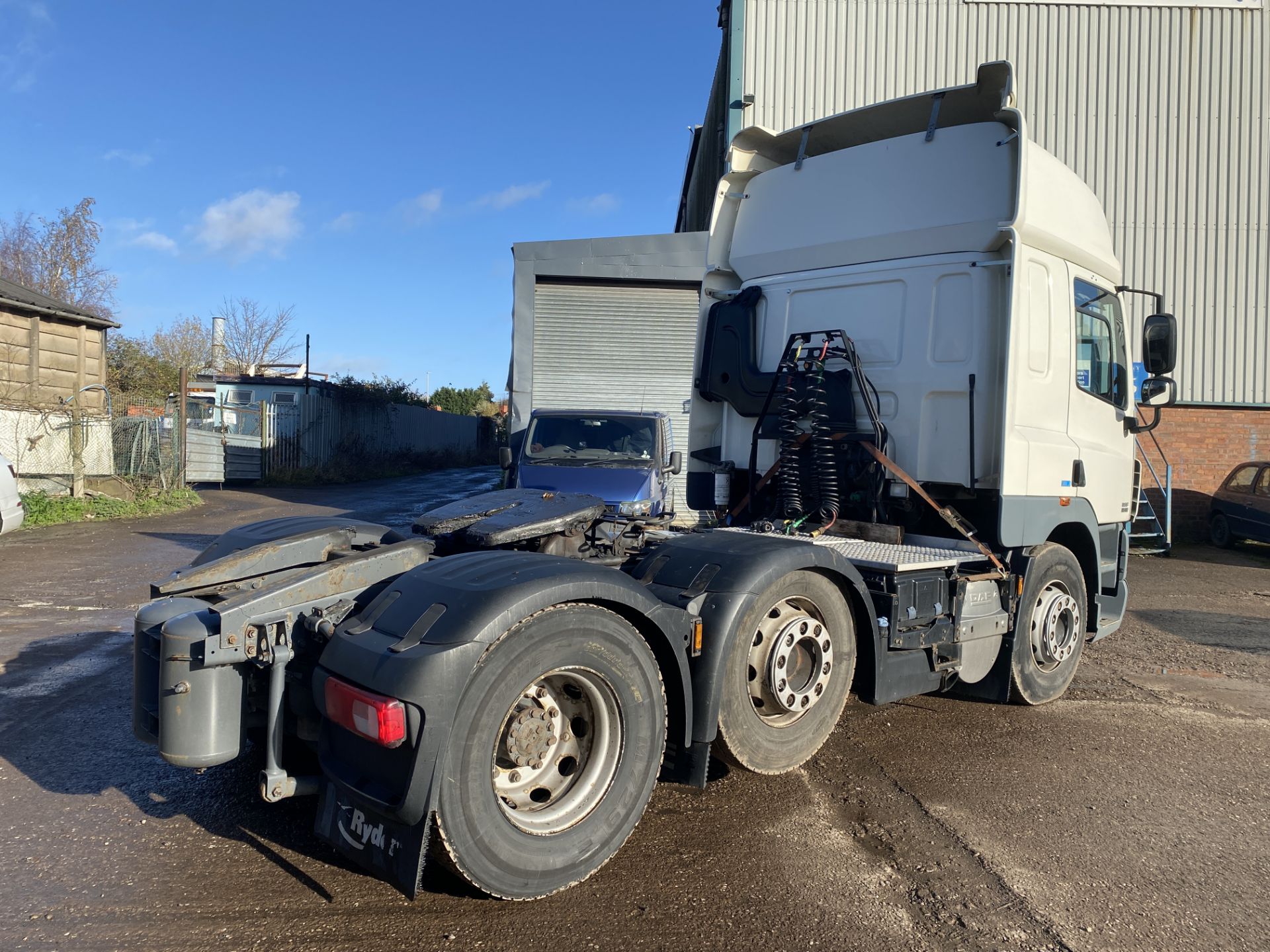 DAF FTG CF85 460 SPACE CAB - Image 11 of 72