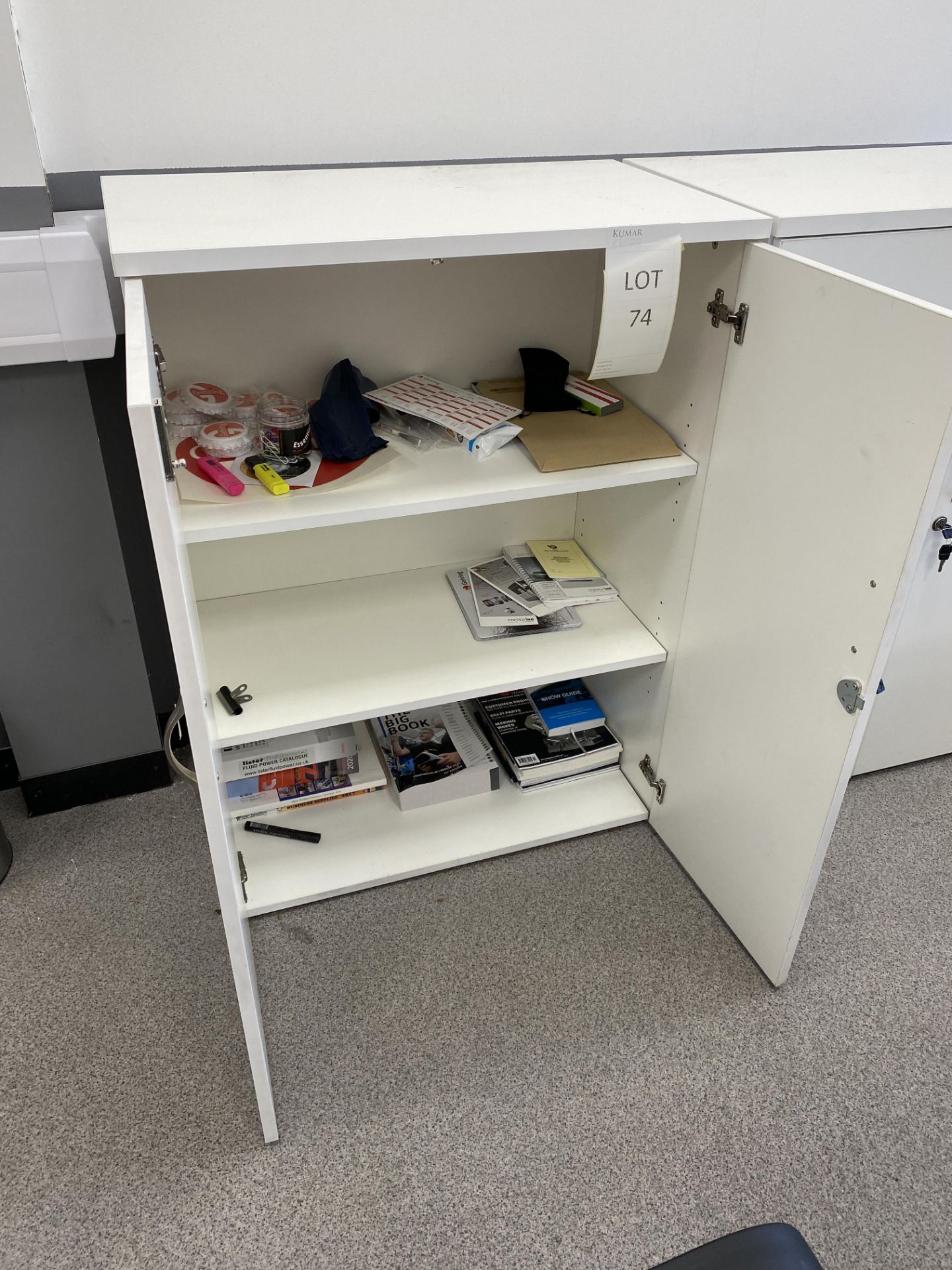 2 White Melomine Office Cupboards with Keys 0.80m X 0.47m X 110m - Image 4 of 6