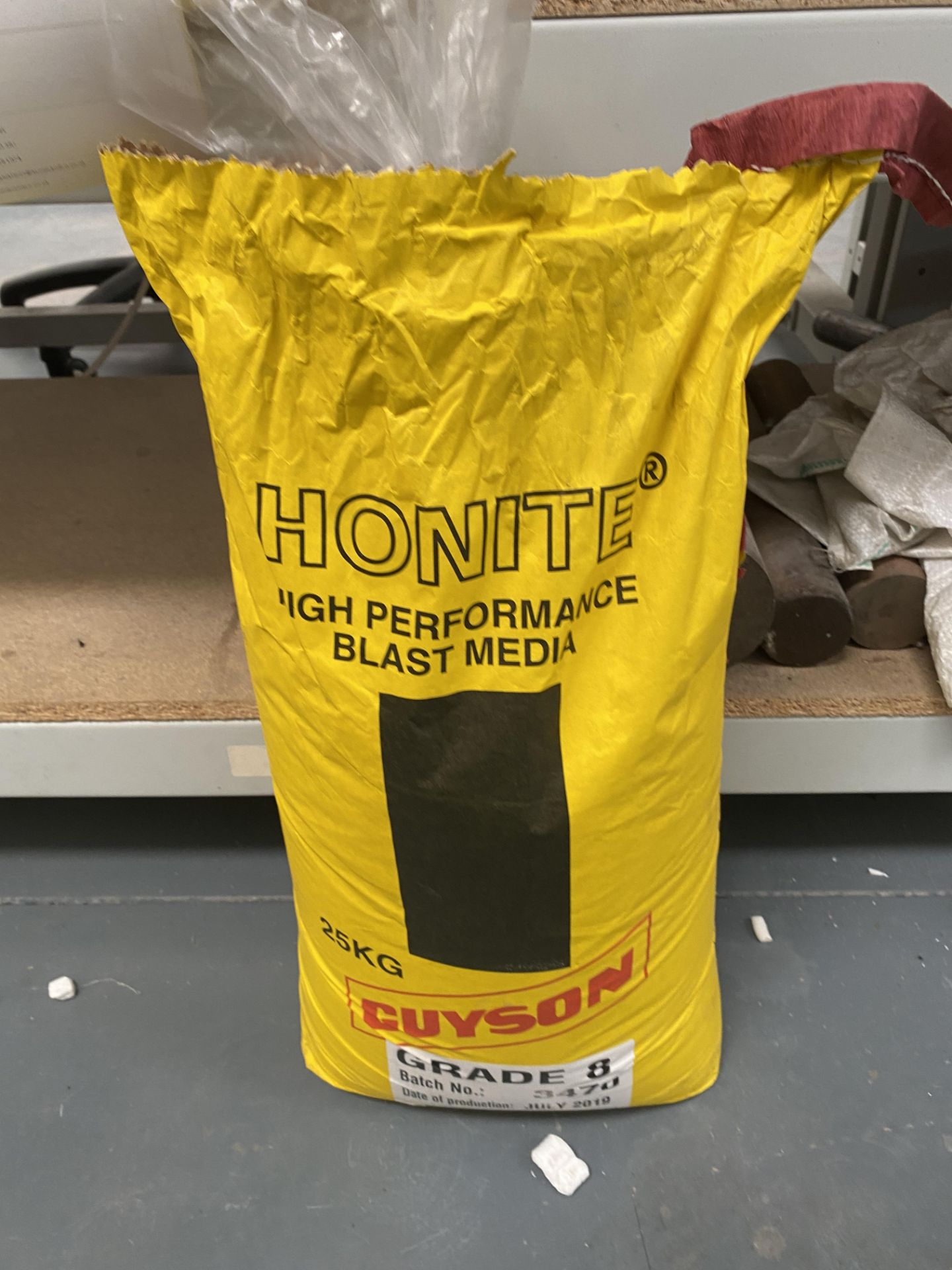 2: Guyson Grade 8 Honite High Performance Blast Media 25Kg Unopened - Image 2 of 5