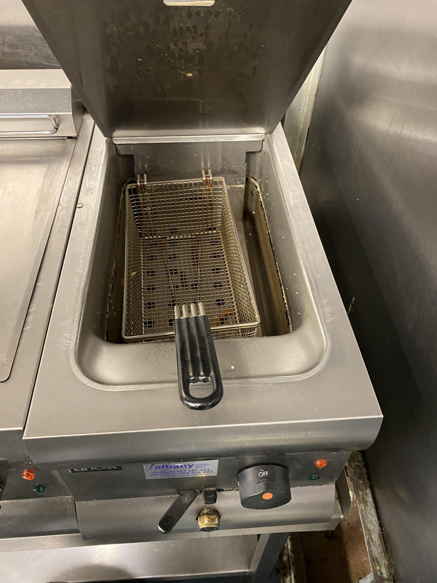 LinCat Single Basket Deep Fat Fryer - Image 3 of 4