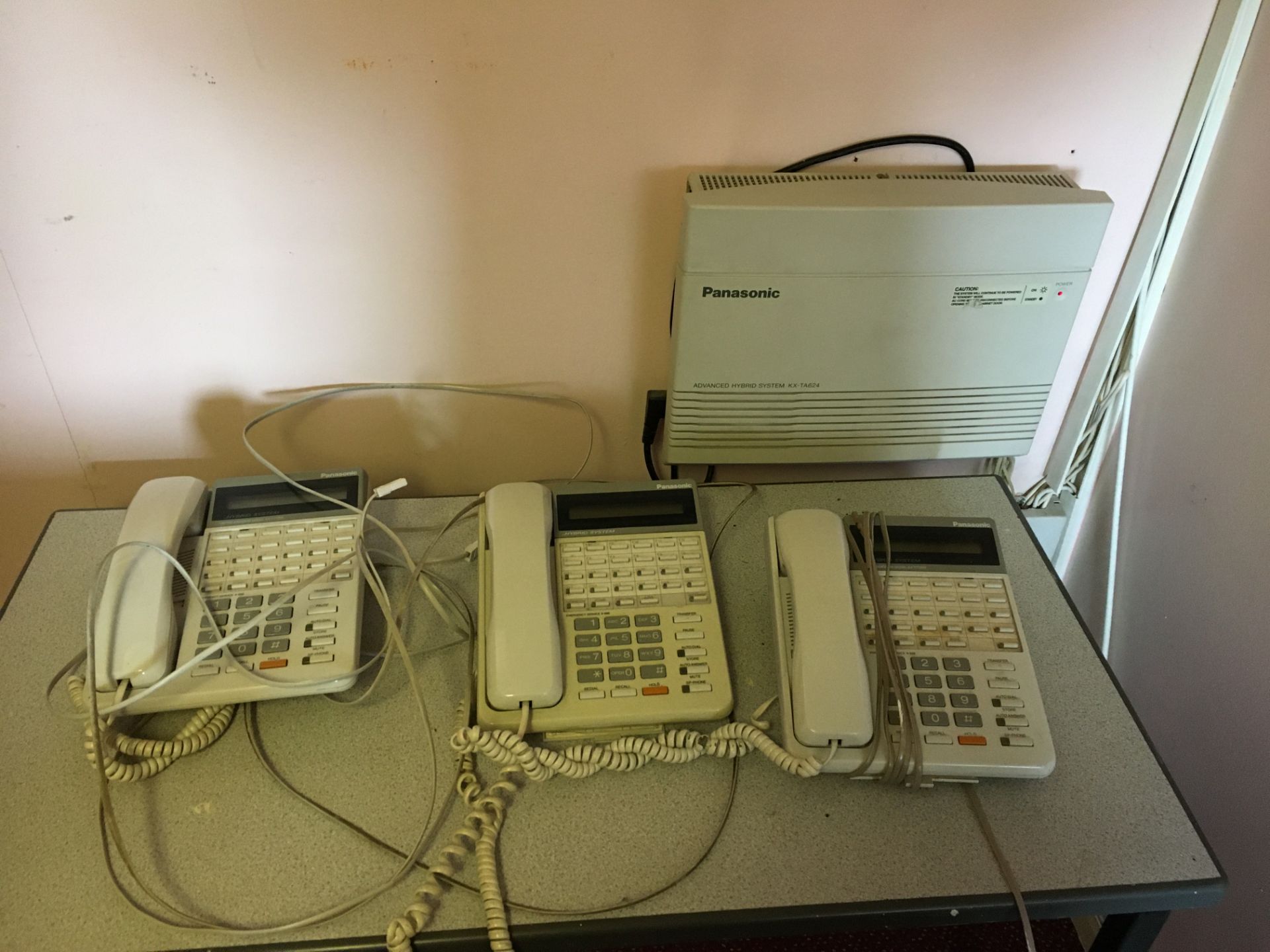 Panasonic Advanced Hybrid System KX-TA624 Phone System with 3 Handsets