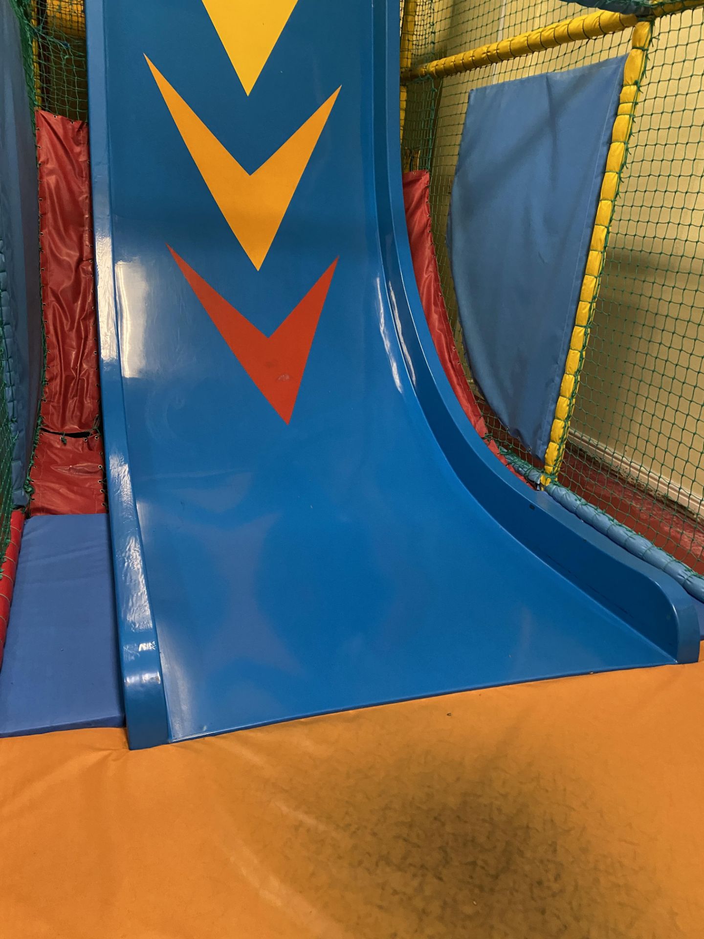 Complete Multi Tier Childrens Adventure Play System Comprising; Four Lane Slide, Single Vertical - Image 23 of 32