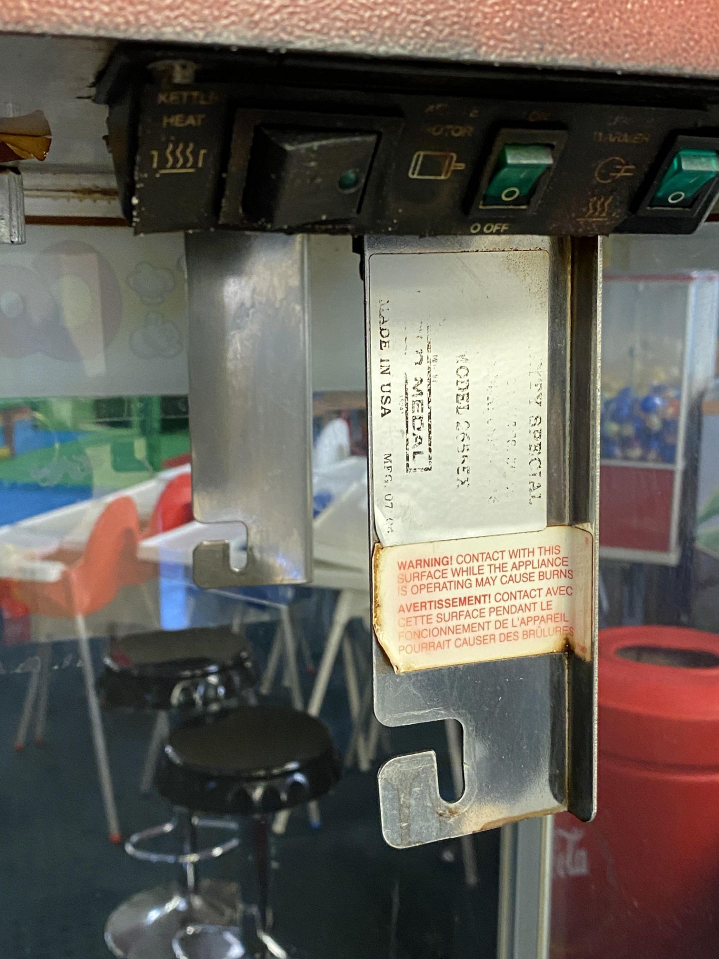 Medal Popcorn Machine, Kettle Missing, Made in USA (Spares or Repair) - Image 5 of 5
