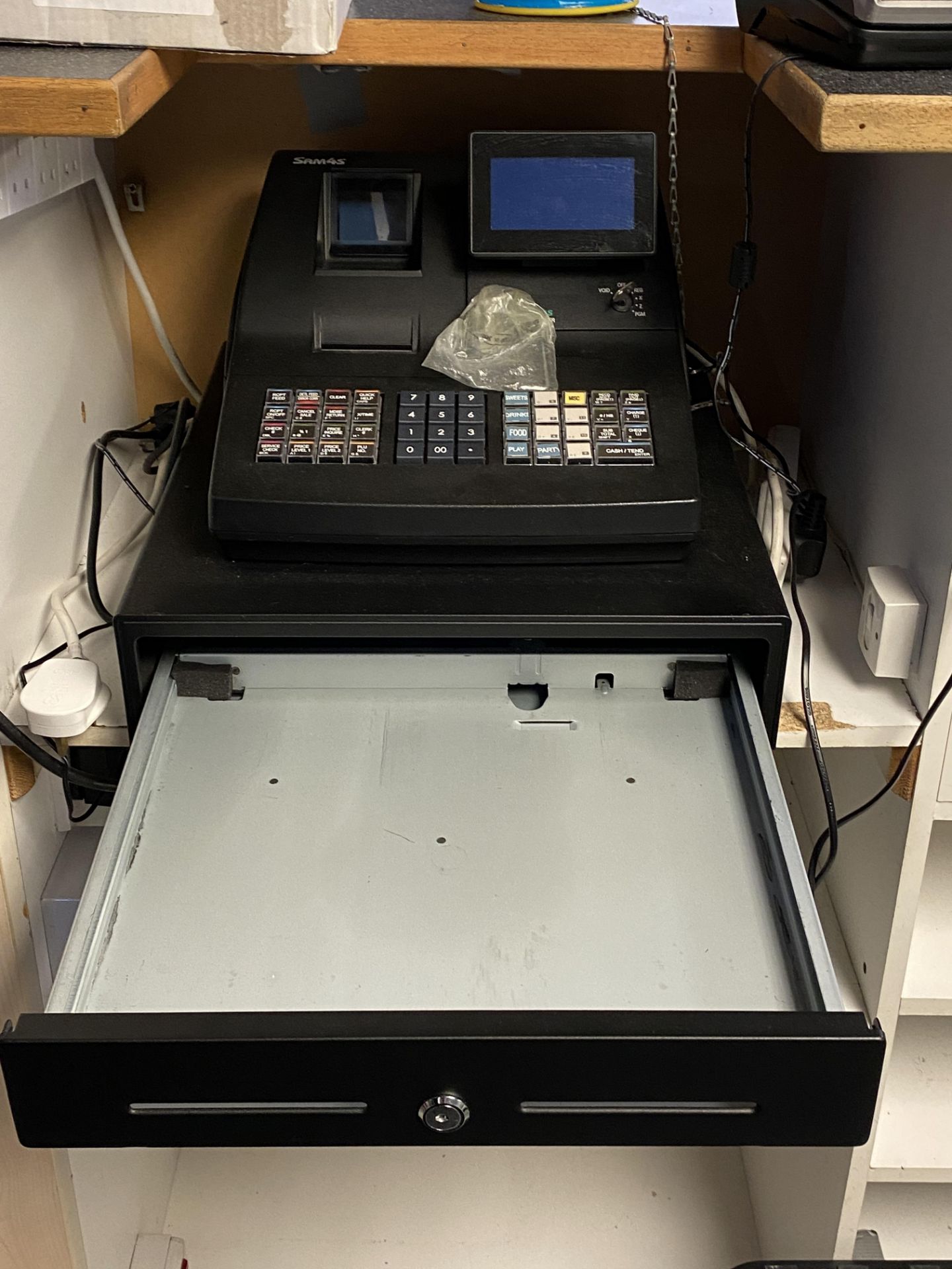 Sam4S Electronic Cash Register - Image 6 of 8