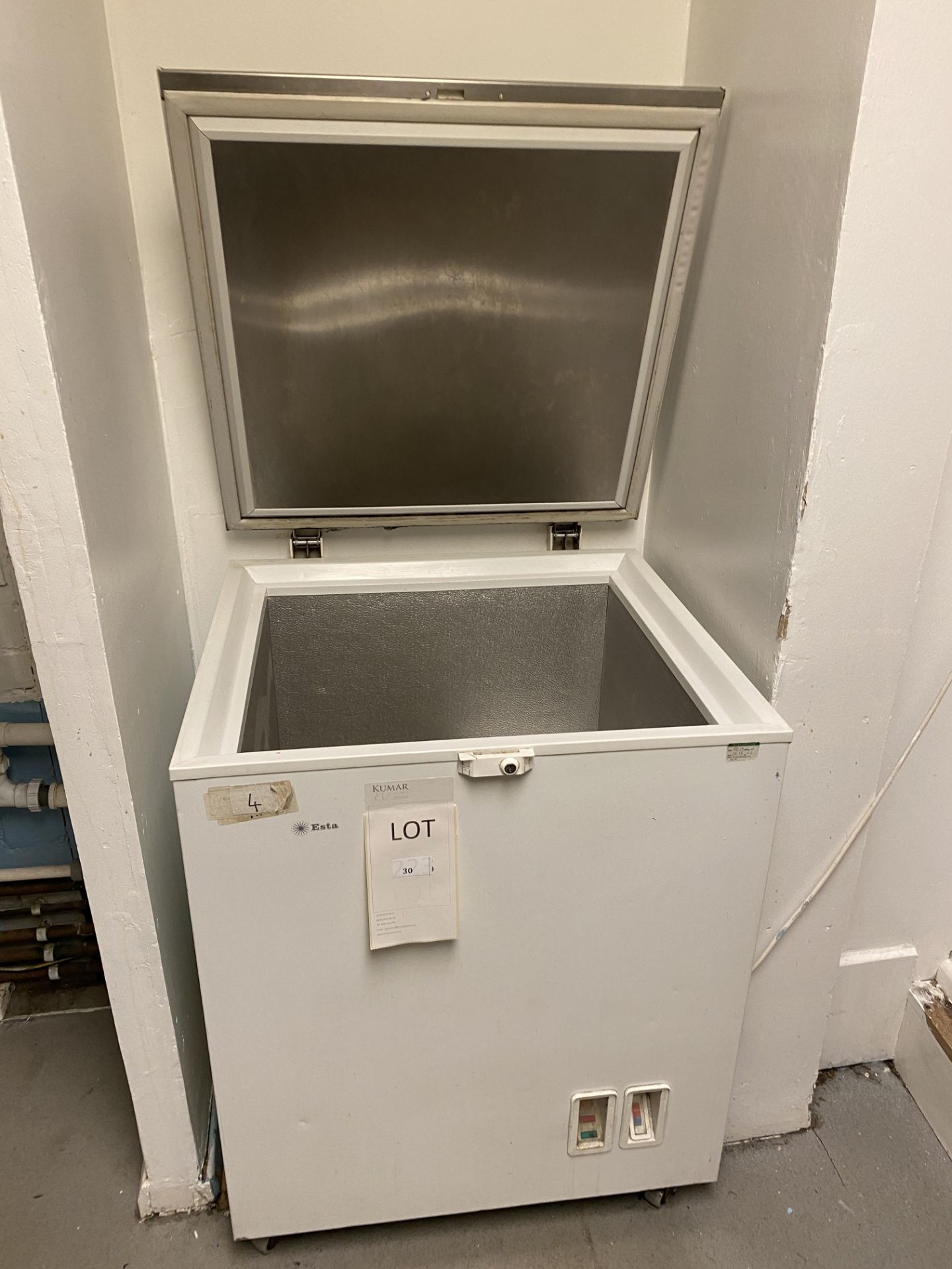 Esta Small Chest Freezer