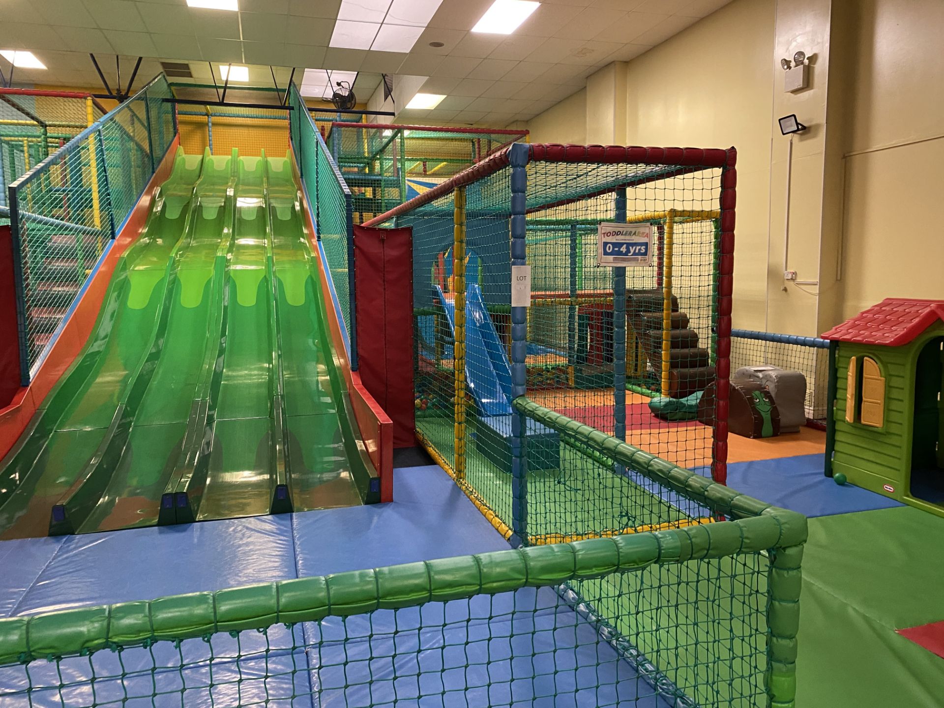 Complete Multi Tier Childrens Adventure Play System Comprising; Four Lane Slide, Single Vertical - Image 30 of 32